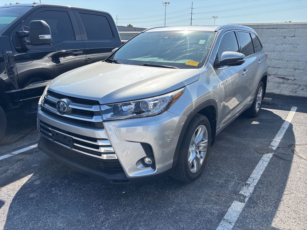 Used 2019 Toyota Highlander Hybrid Limited SUV