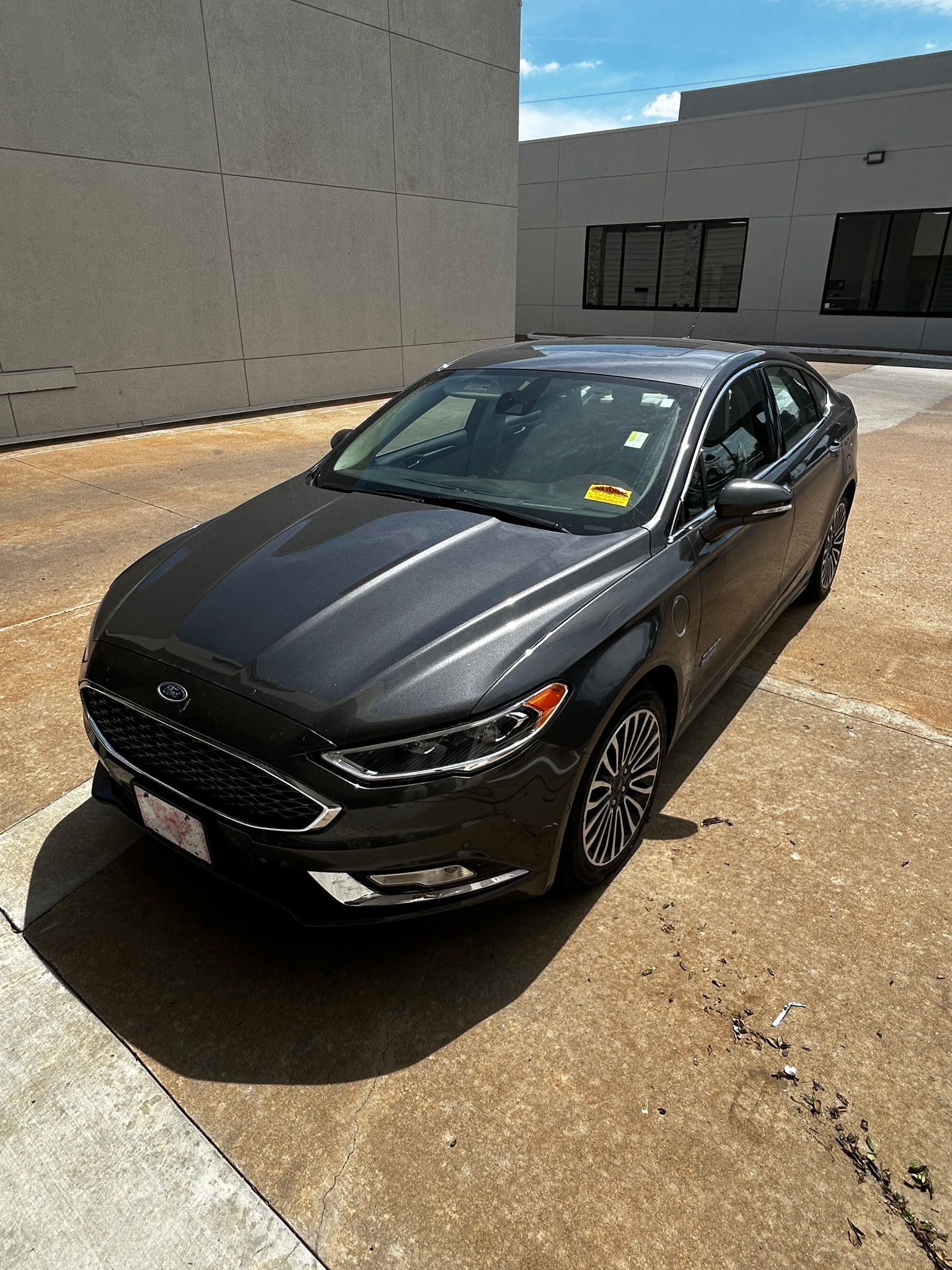 2018 Ford Fusion Plug-In Hybrid Platinum's photo