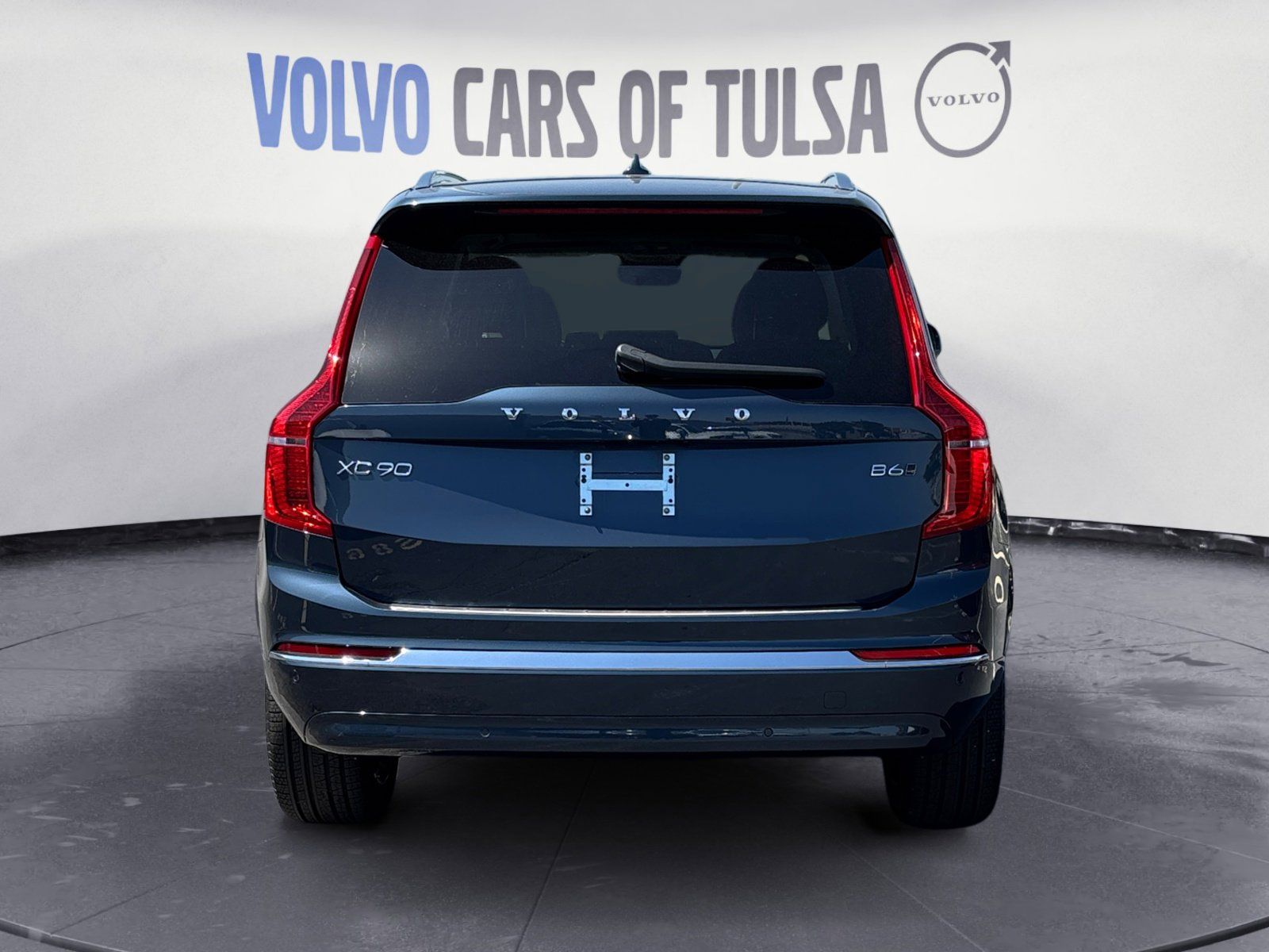 2025 Volvo XC90 Plus photo 4