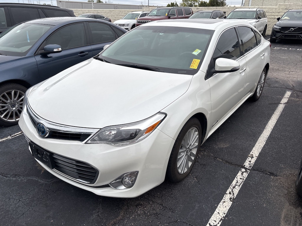Used 2013 Toyota Avalon Hybrid XLE Premium Sedan