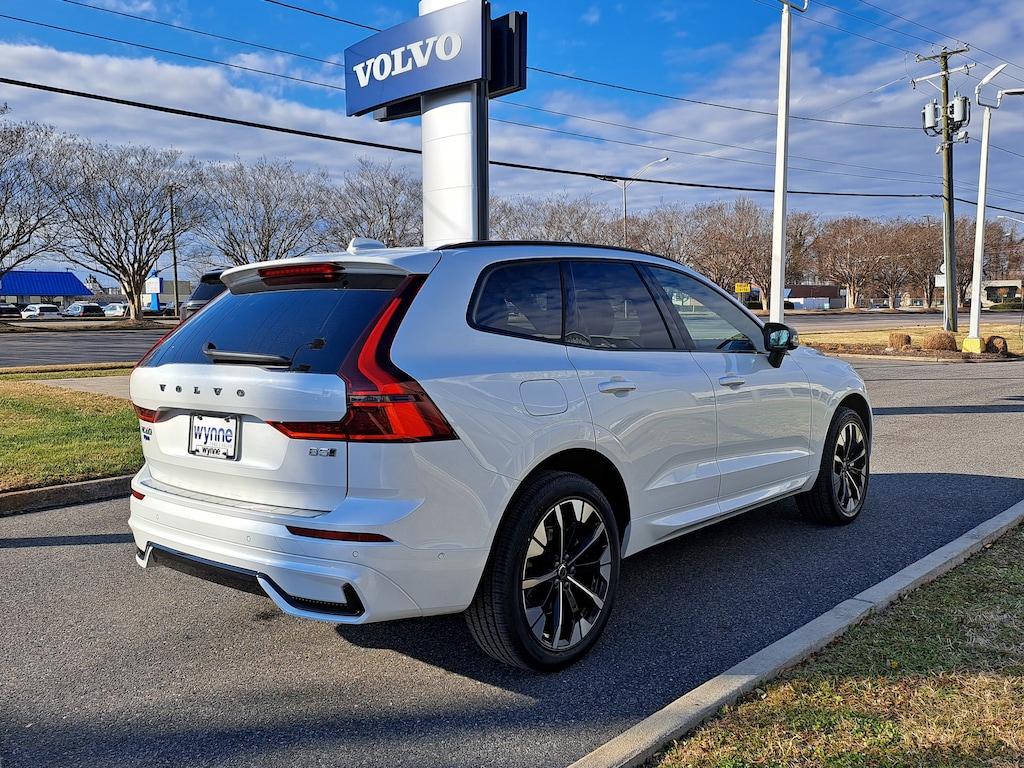 New 2026 Volvo XC60 B5 Plus SUV