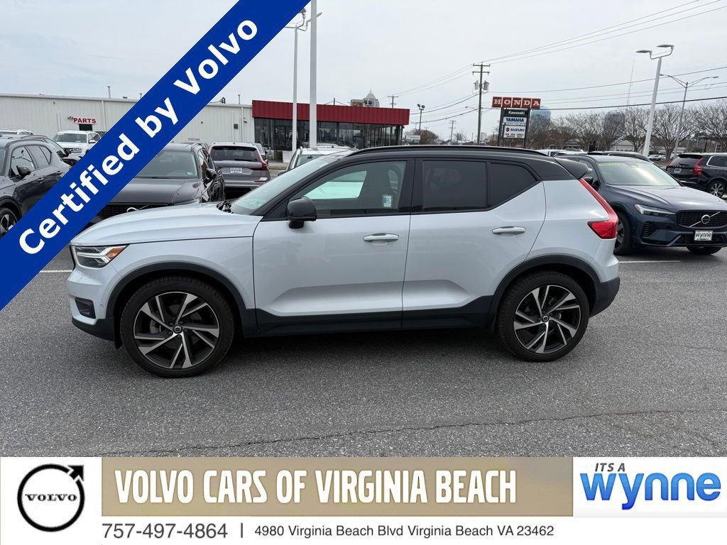 Used 2022 Volvo XC40 R-Design T5 AWD R-Design