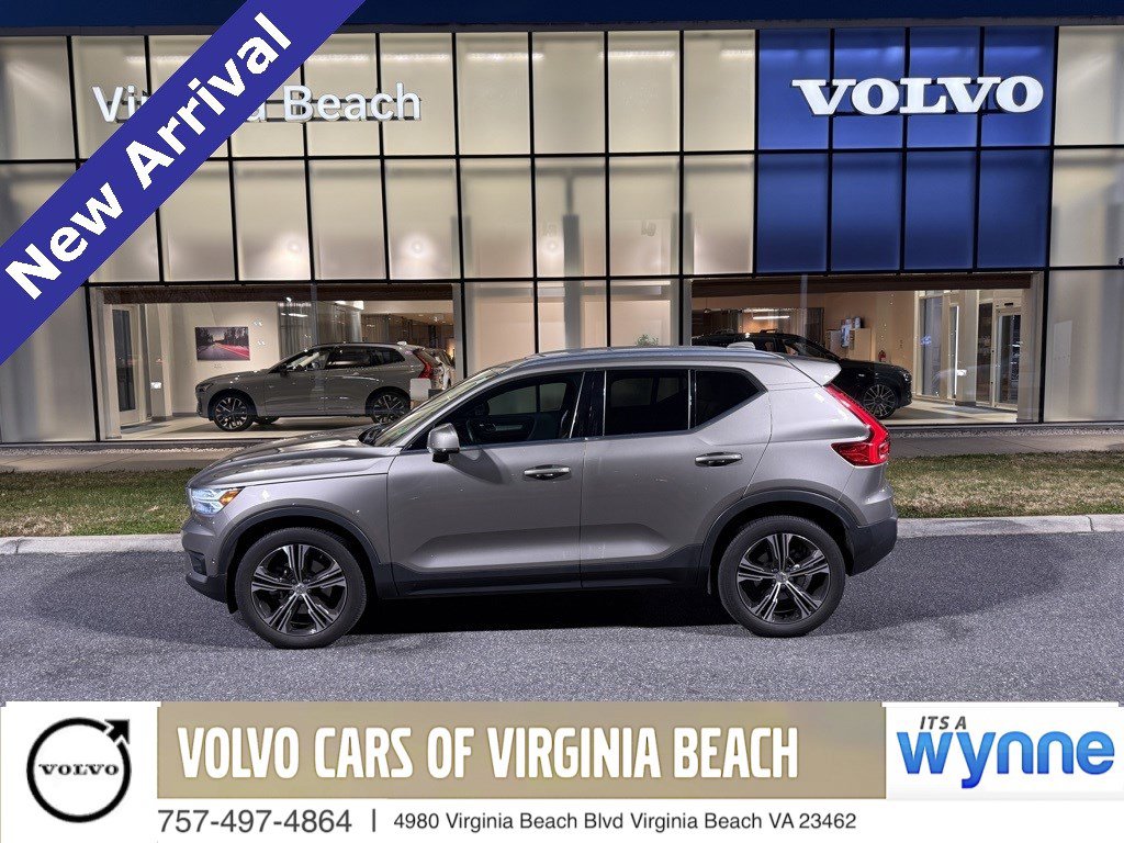 2021 Volvo XC40 Inscription's photo