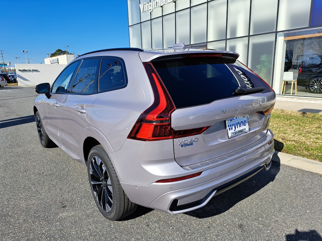 New 2026 Volvo XC60 B5 Plus SUV