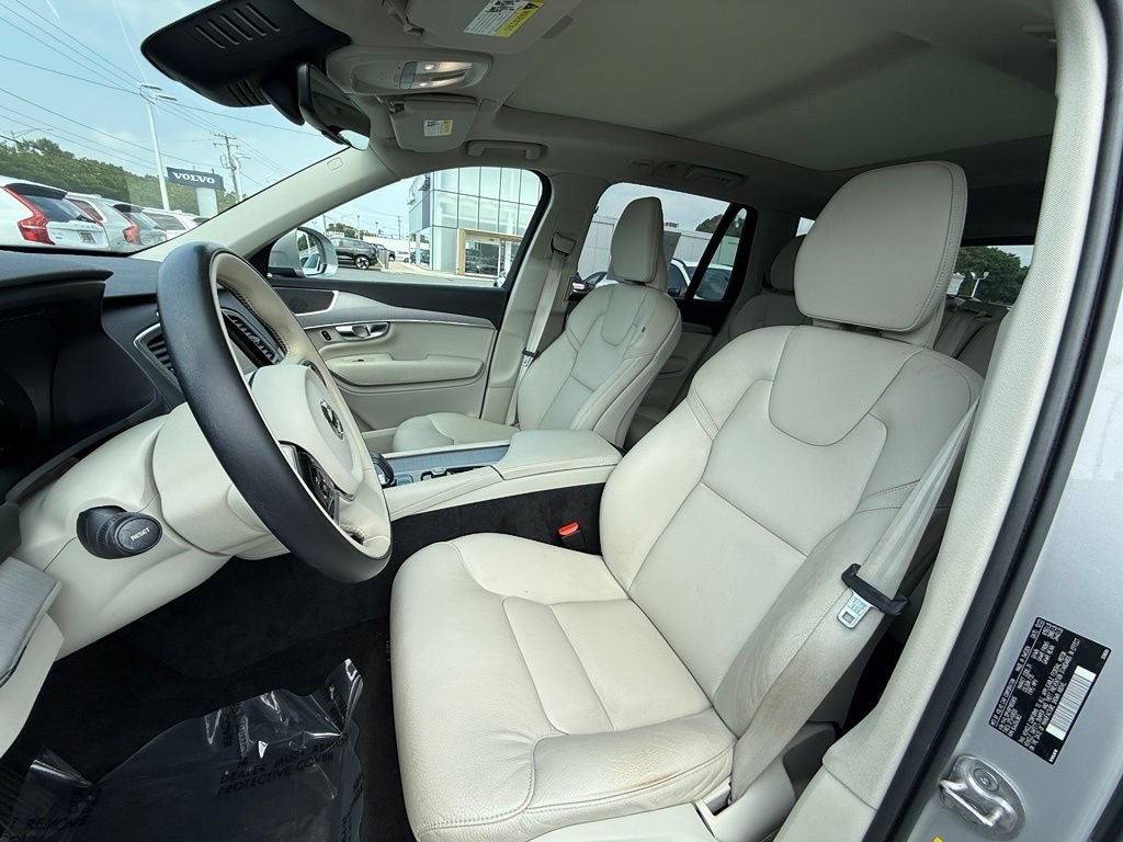 Certified 2023 Volvo XC90 Core B5 AWD Core 7P