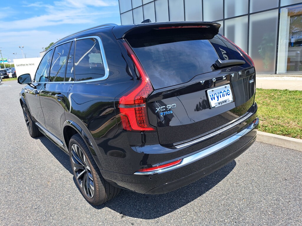 New 2026 Volvo XC90 B6 Core SUV
