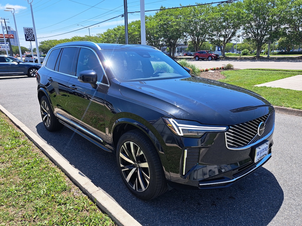 Certified 2025 Volvo XC90 Core 2025.5 B5 AWD Core 7-Seater