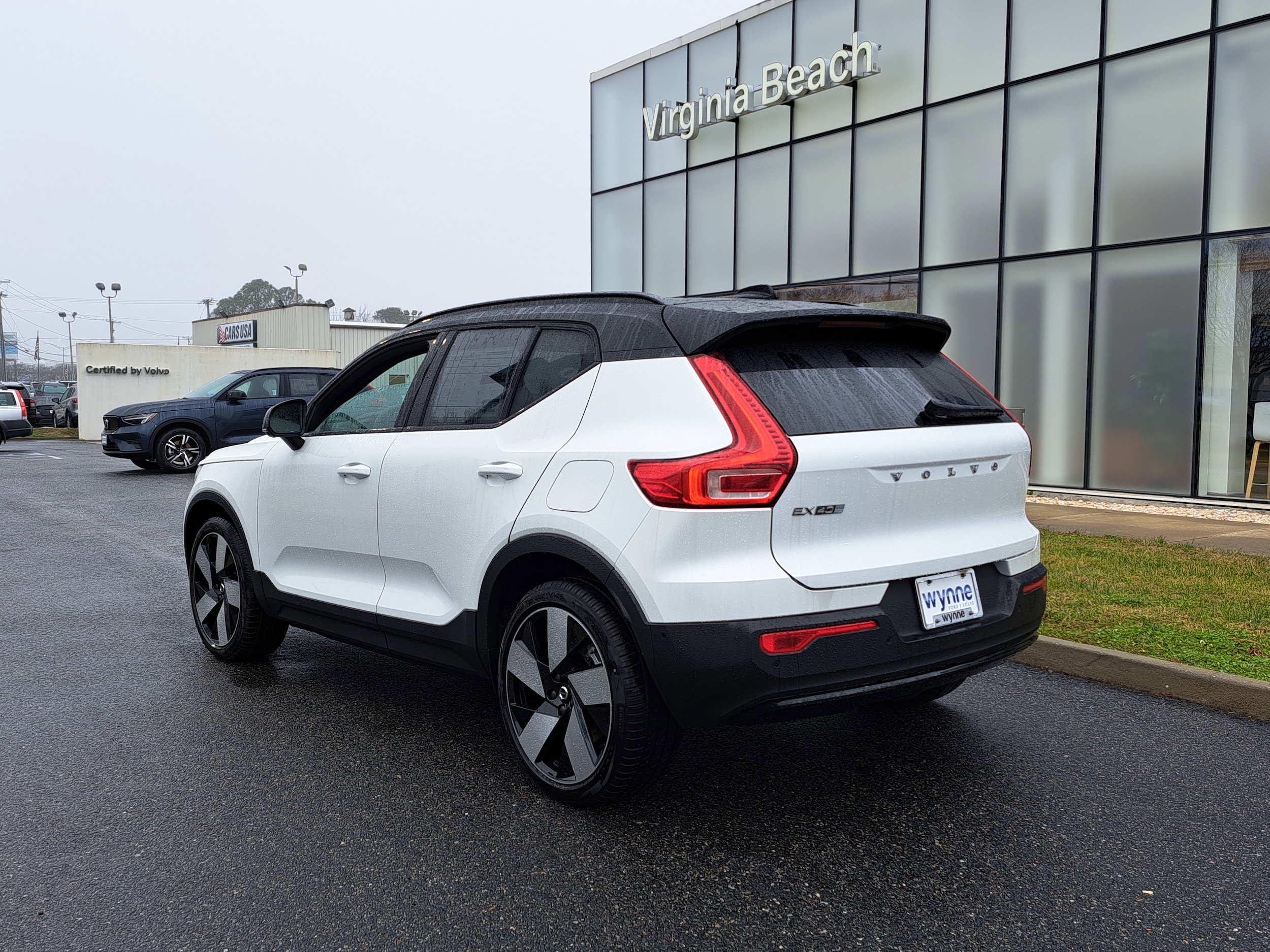 New Volvo EX40 For Sale In Virginia Beach, VA