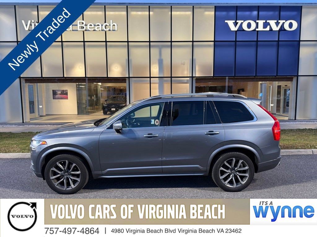 2019 Volvo XC90 T5 Momentum AWD's photo