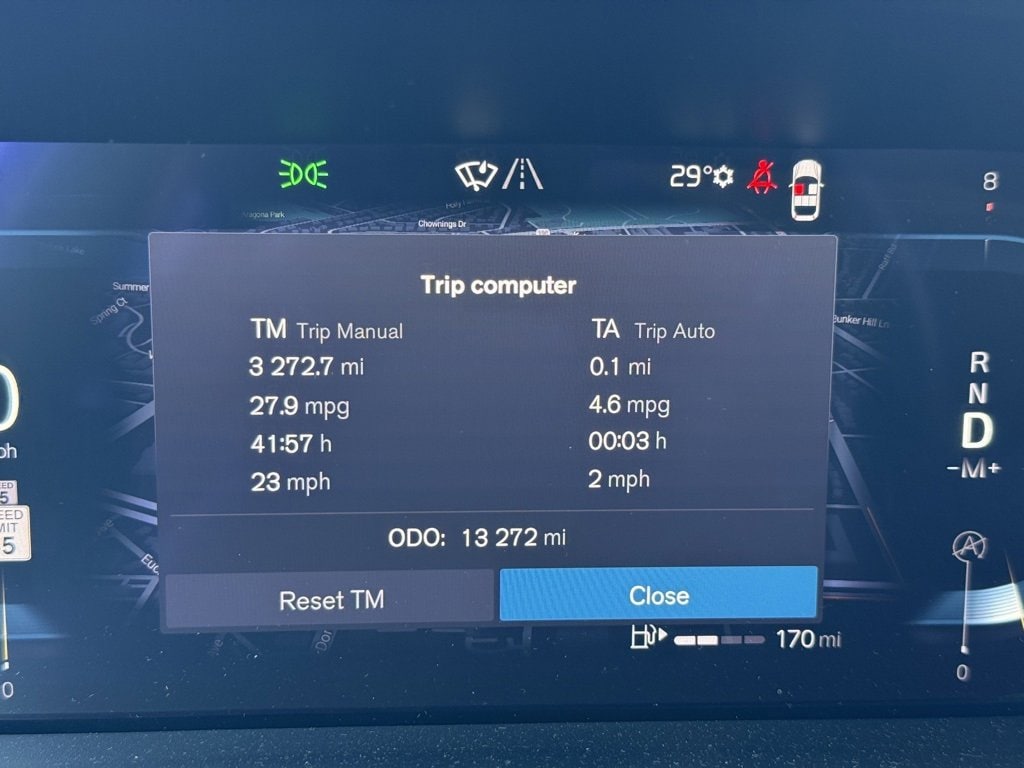 Used 2023 Volvo XC40 Plus Bright Theme B5 AWD Plus Bright Theme