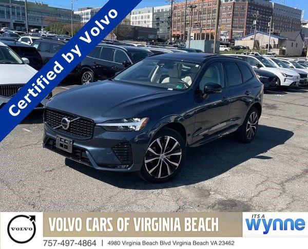 2024 Volvo XC60 B5 Plus Dark Theme AWD's photo