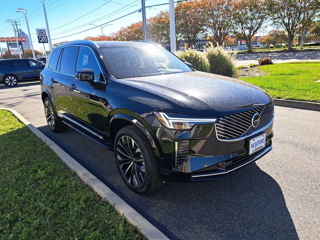 New 2026 Volvo XC90 B6 Plus 7-Seater SUV