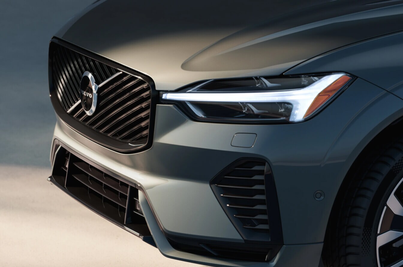 Front view of the Volvo XC60