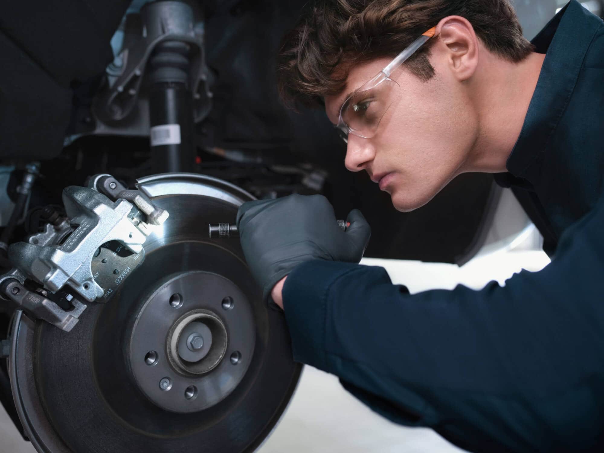 Volvo Service Center 1