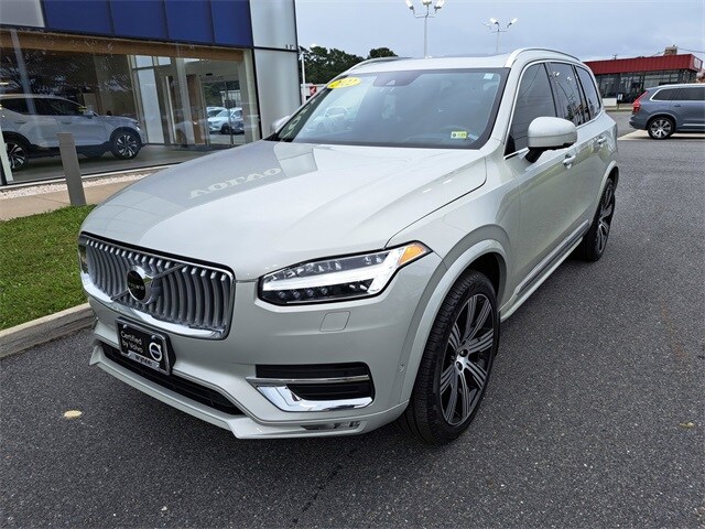 2022 Volvo XC90 T6 AWD Inscription photo 2