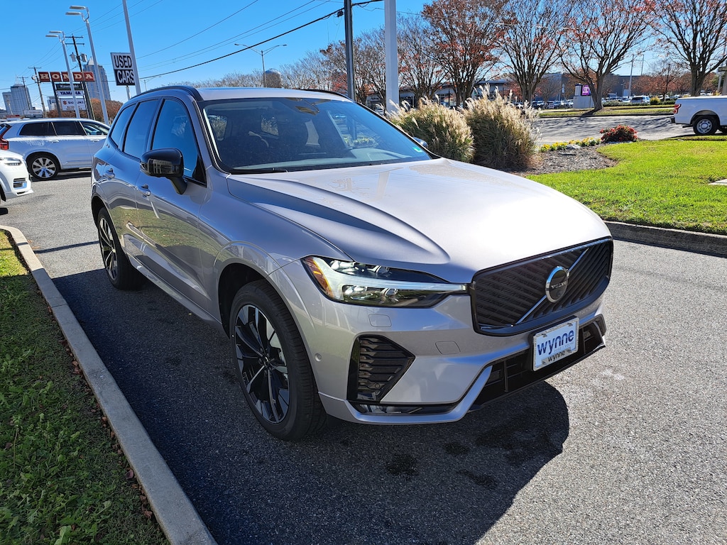New 2026 Volvo XC60 B5 Plus SUV