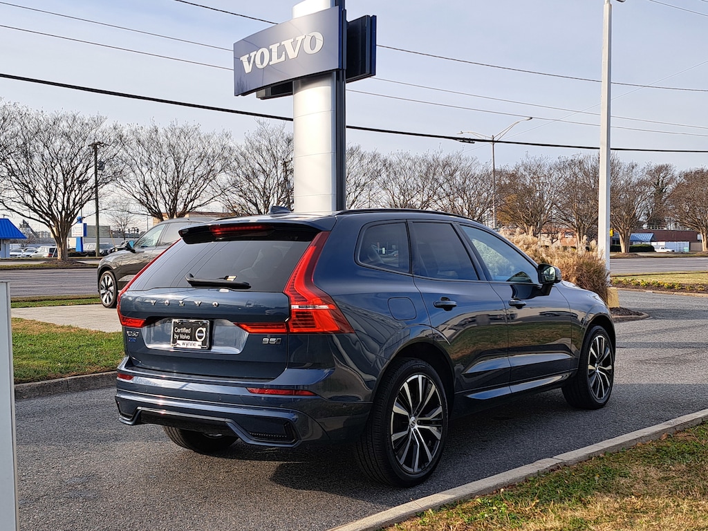 Certified 2024 Volvo XC60 Plus Dark Theme B5 AWD Plus Dark Theme