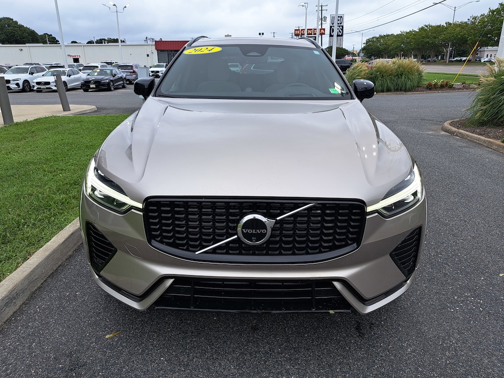 Certified 2024 Volvo XC60 Recharge Plug-In Hybrid Ultimate Dark Theme T8 eAWD PHEV Ultimate Dark Theme