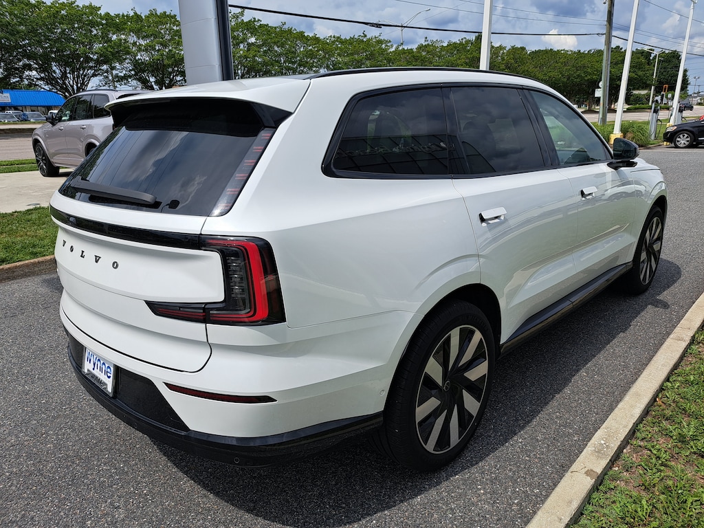 New 2025 Volvo EX90 Twin Motor Performance Plus 7-Seater SUV