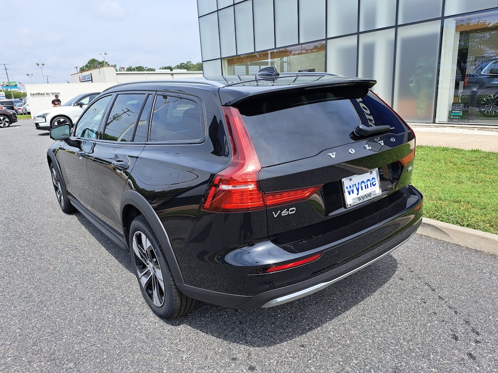 New 2026 Volvo V60 Cross Country B5 Plus Wagon