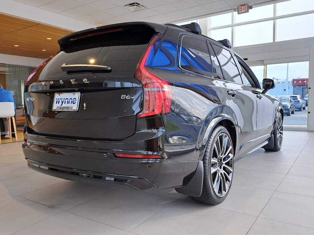 New 2026 Volvo XC90 B6 Ultra Dark Theme 7-Seater SUV