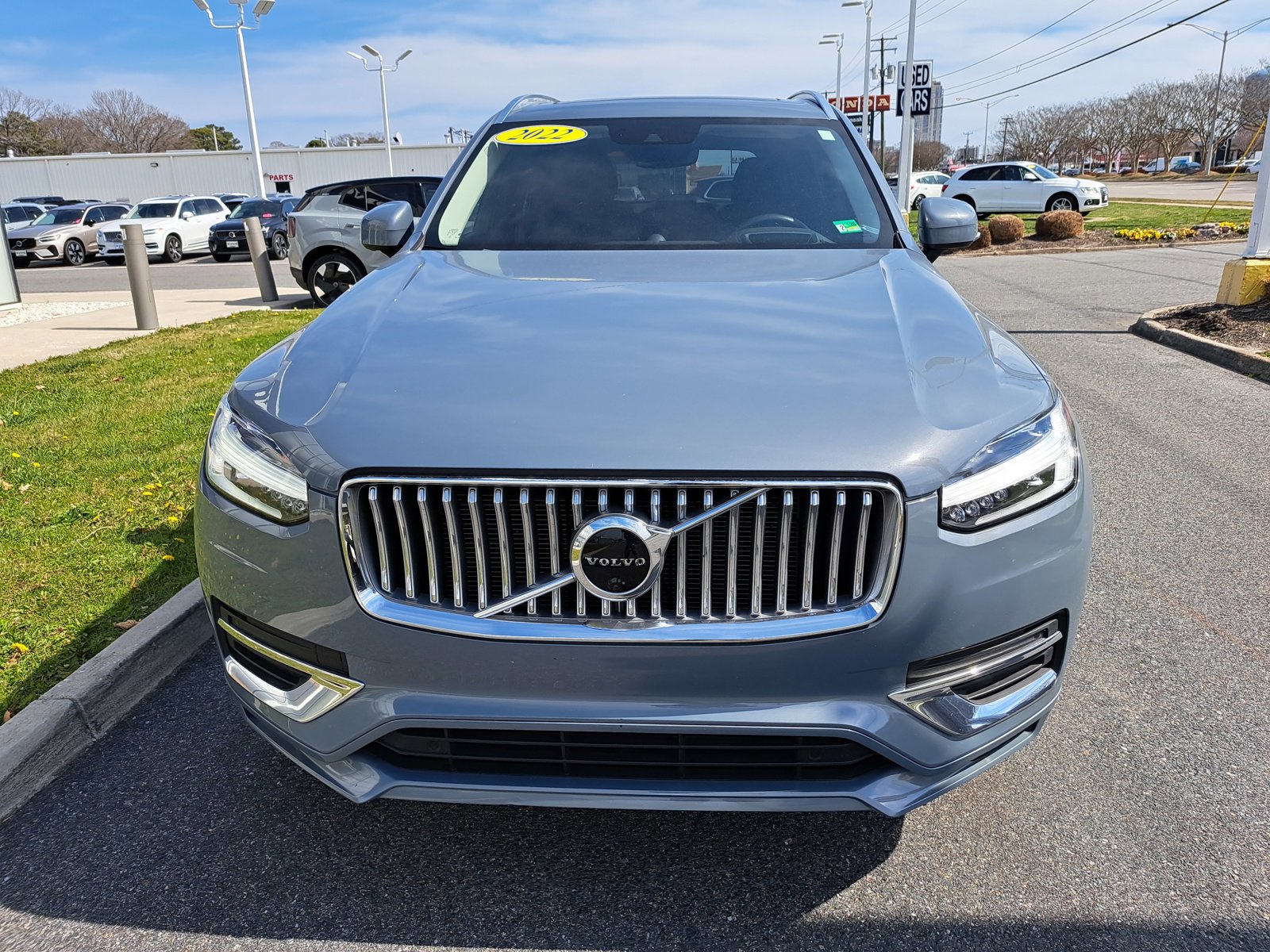 2022 Volvo XC90 Inscription T6 AWD photo 3