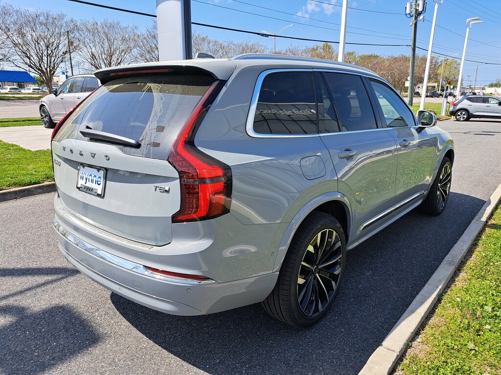 New 2026 Volvo XC90 plug-in hybrid T8 Ultra 7-Seater SUV