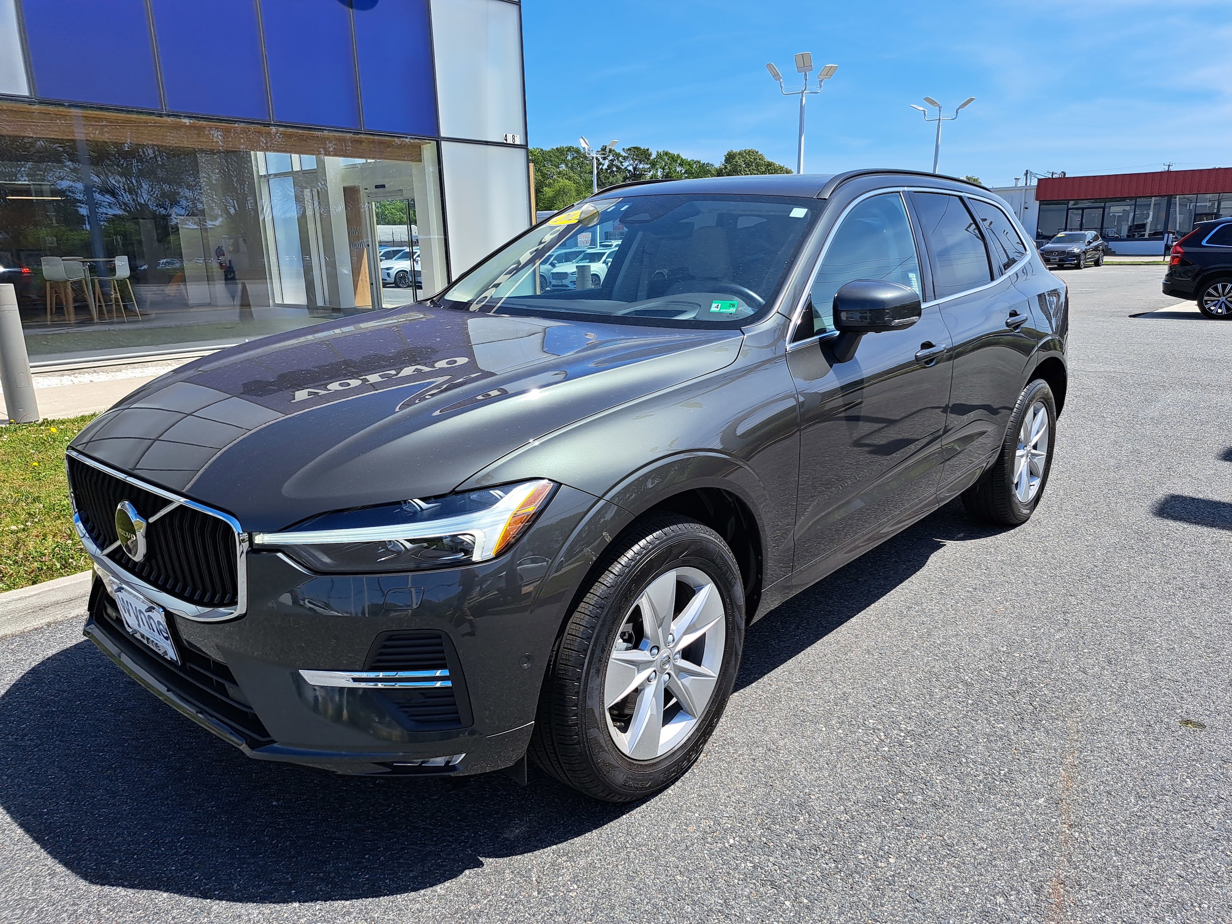 Certified 2022 Volvo XC60 Momentum with VIN YV4L12DK8N1973076 for sale in Virginia Beach, VA