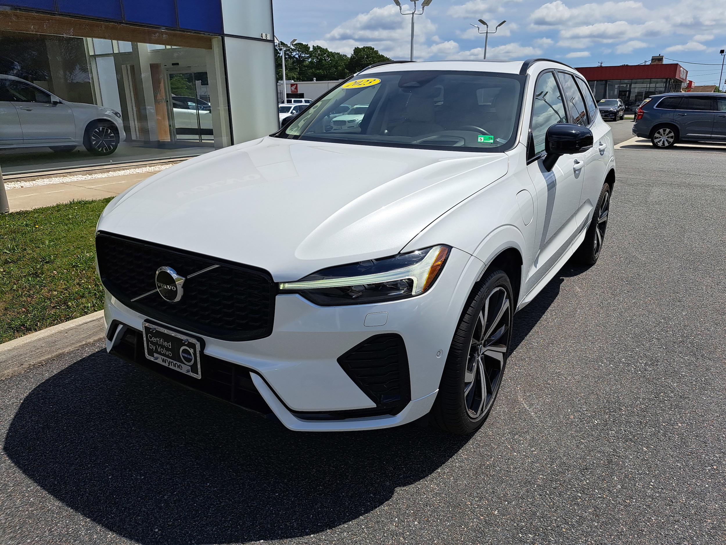 Certified 2023 Volvo XC60 Ultimate with VIN YV4H60DX6P1336438 for sale in Virginia Beach, VA