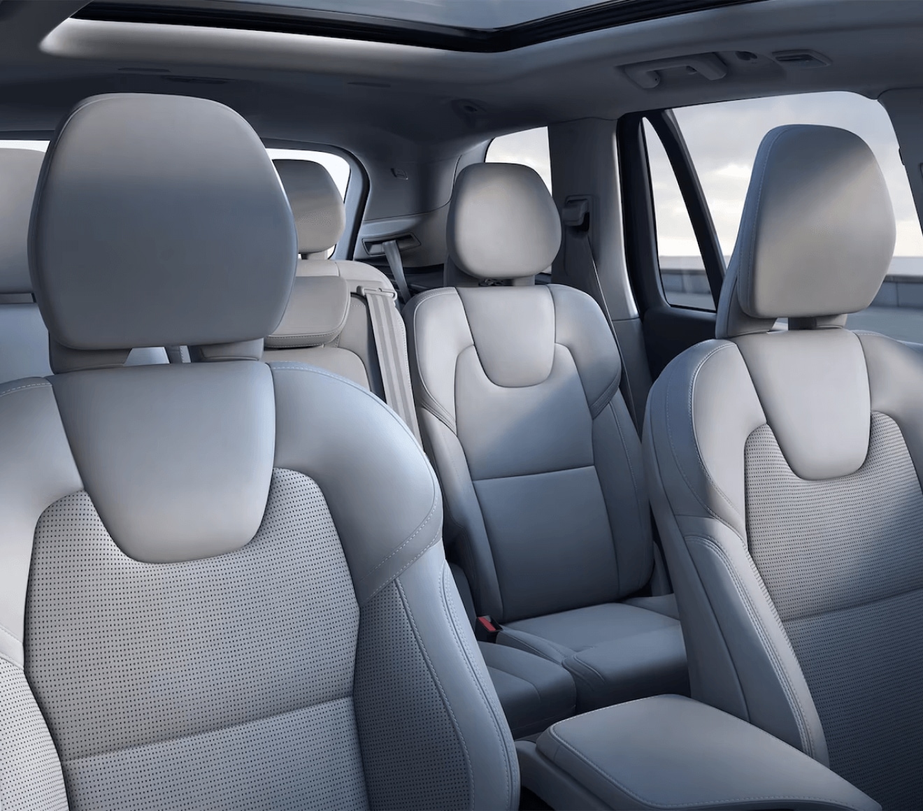 Volvo XC90 vs. INFINITI QX60 Dimensions & Interior Space