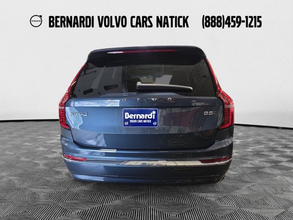 New 2026 Volvo XC90 B5 Plus SUV
