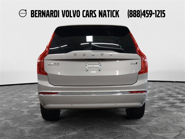 2024 Volvo XC90 Plus photo 4