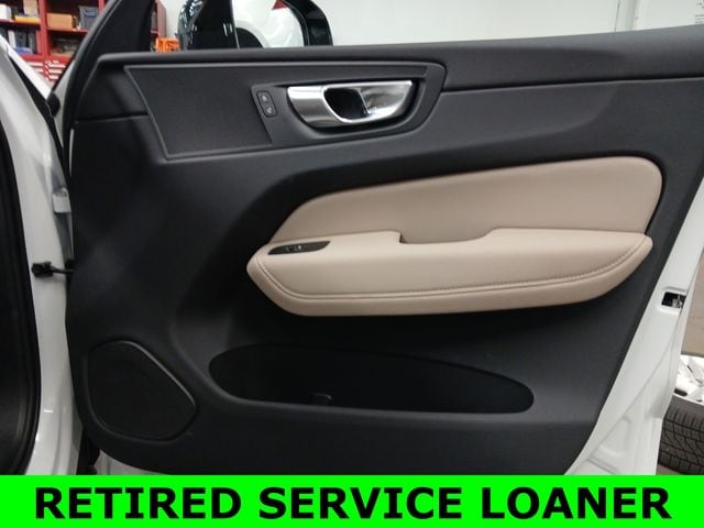 2026 Volvo XC60 Plus - Photo 27