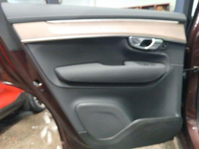 2026 Volvo XC90 Core - Photo 26