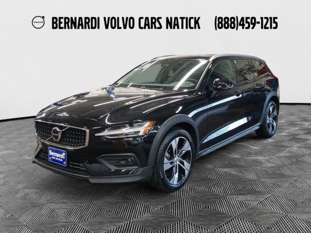 Certified 2024 Volvo V60 Cross Country B5 Plus Wagon