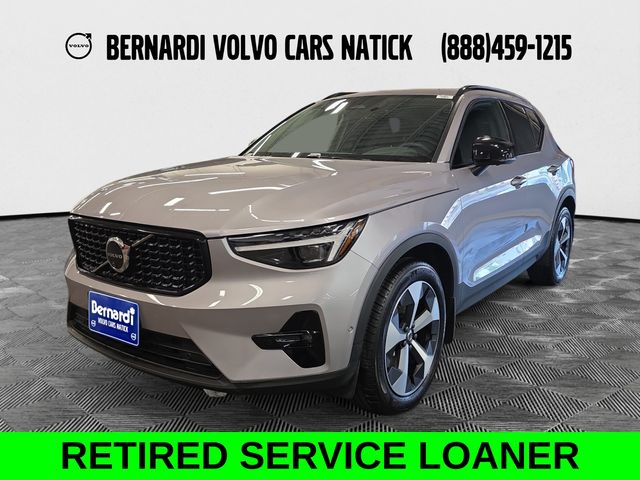 2026 Volvo XC40