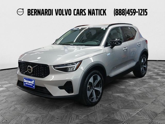 2024 Volvo XC40