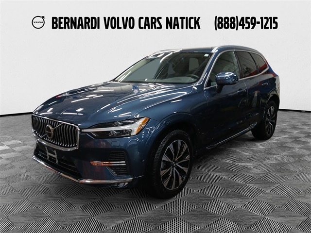 2023 Volvo XC60 Plus's photo