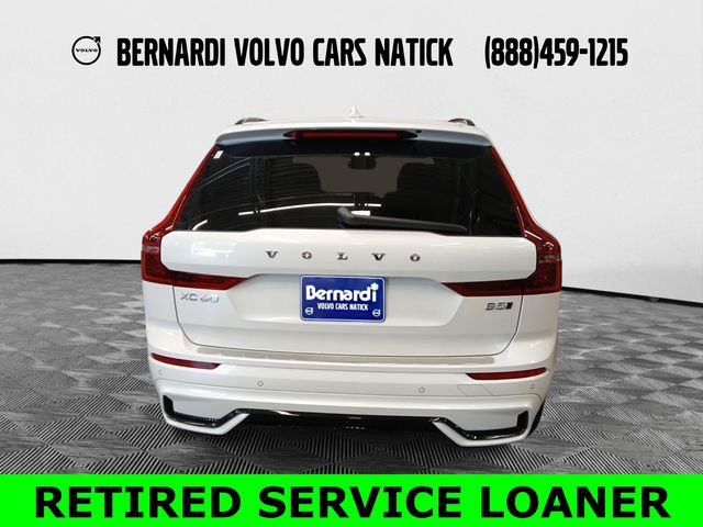 2026 Volvo XC60 Plus - Photo 4