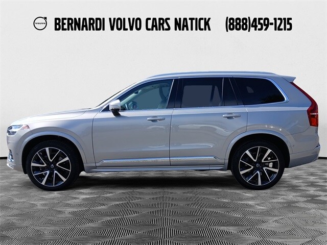 2024 Volvo XC90 Plus photo 2