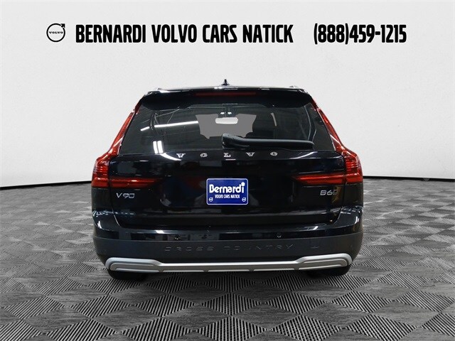 2024 Volvo V90 Cross Country B6 Ultimate photo 4