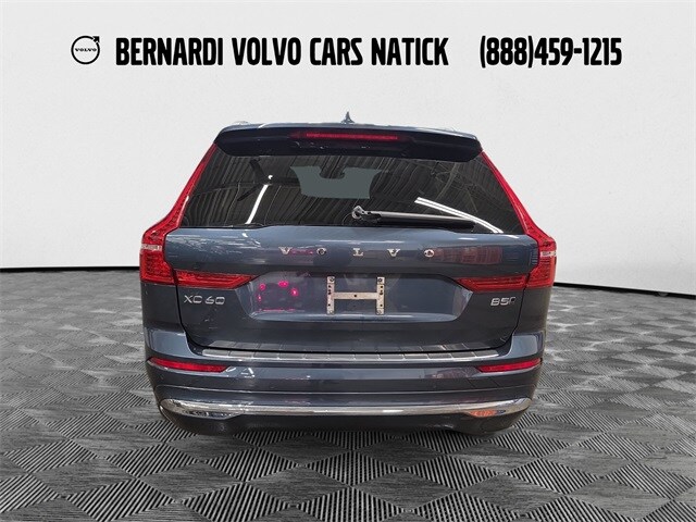 2022 Volvo XC60 B5 Inscription photo 4