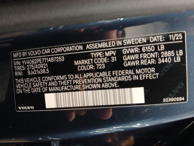2026 Volvo XC90 Plus - Photo 24