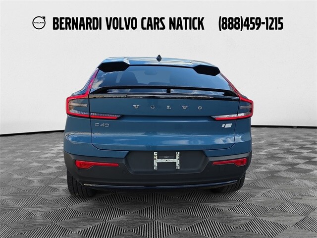 2023 Volvo C40 Recharge Ultimate photo 4