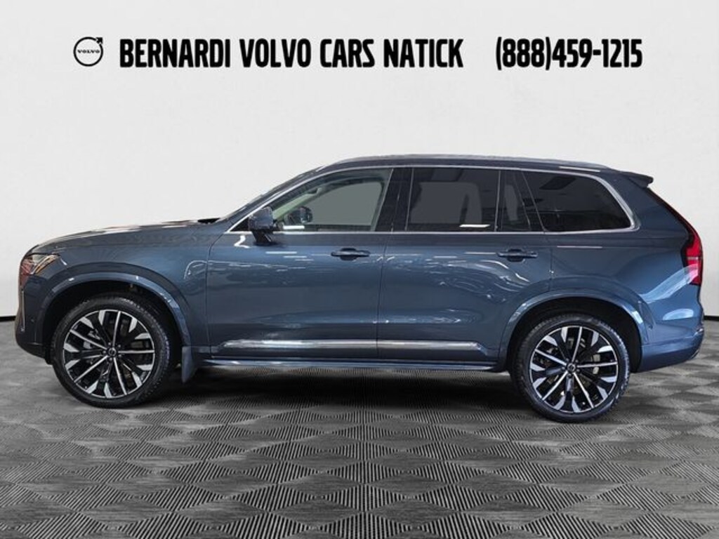 New 2026 Volvo XC90 B5 Plus SUV