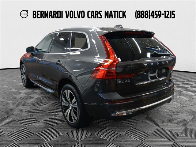 2022 Volvo XC60 Inscription photo 2
