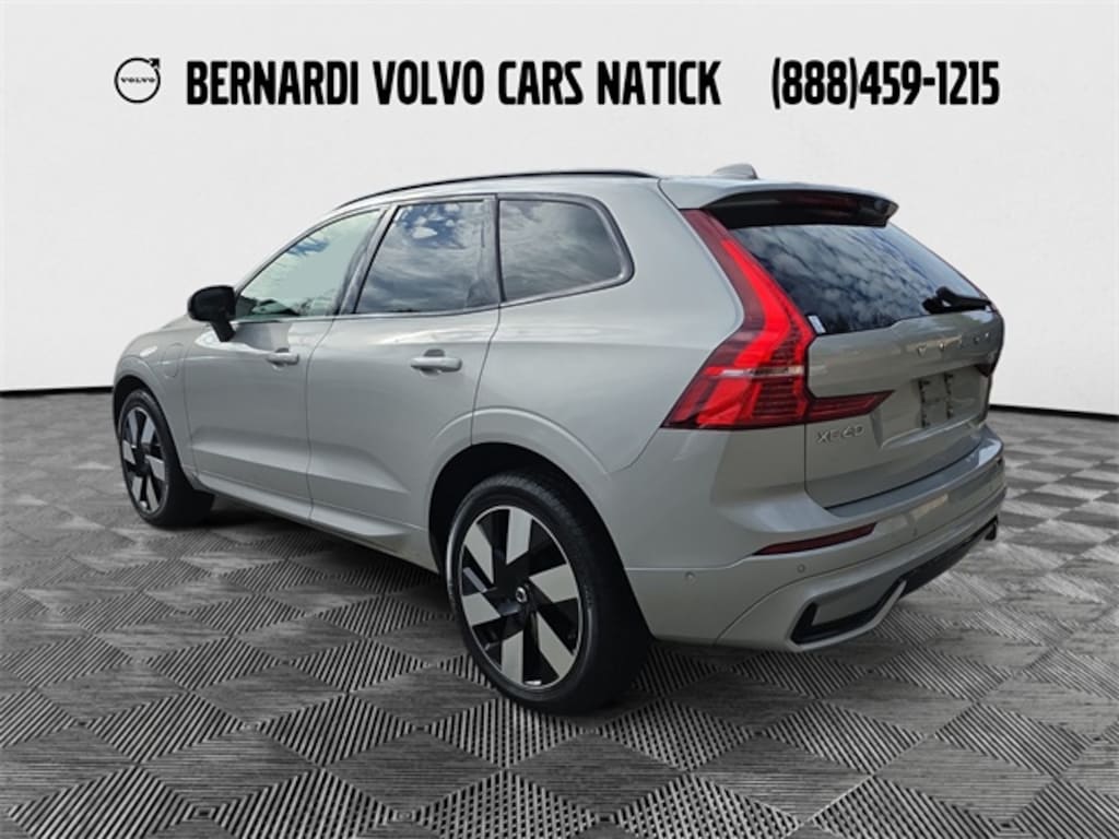 Certified 2023 Volvo XC60 Recharge Plug-In Hybrid Ultimate SUV