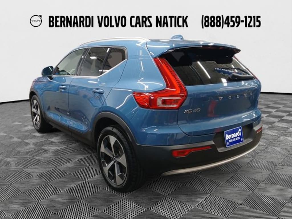 Certified 2023 Volvo XC40 B5 Plus Bright Theme SUV
