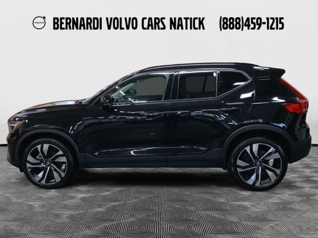 Certified 2023 Volvo XC40 Ultimate SUV