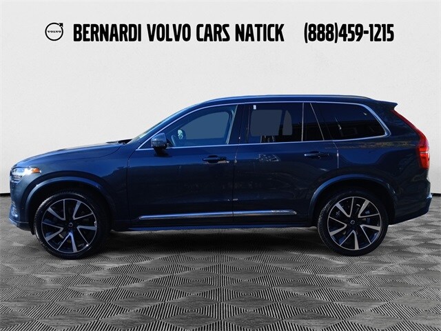 2023 Volvo XC90 Plus photo 2